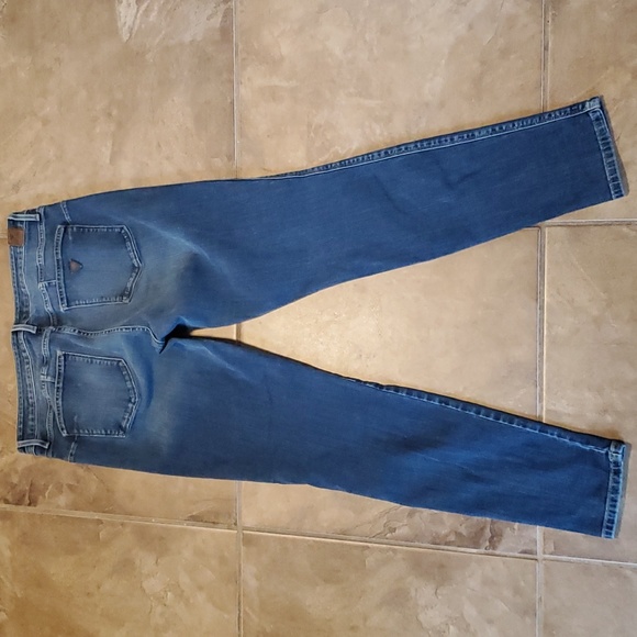 Guess Jeans - Picture 3 of 4
